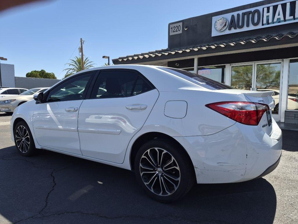 Toyota Corolla  2015