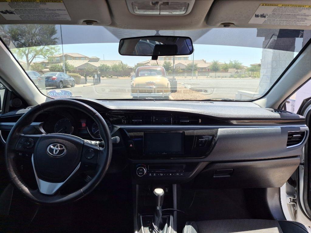 Toyota Corolla  2015