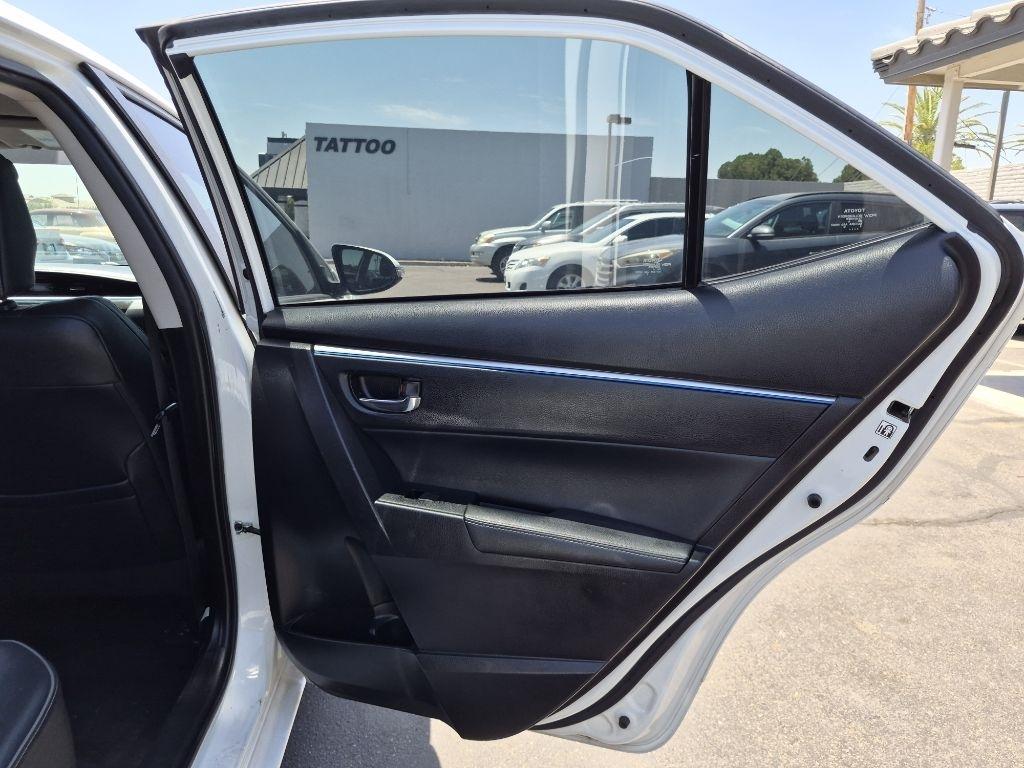 Toyota Corolla  2015
