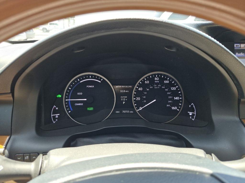 Lexus ES 300h  2013