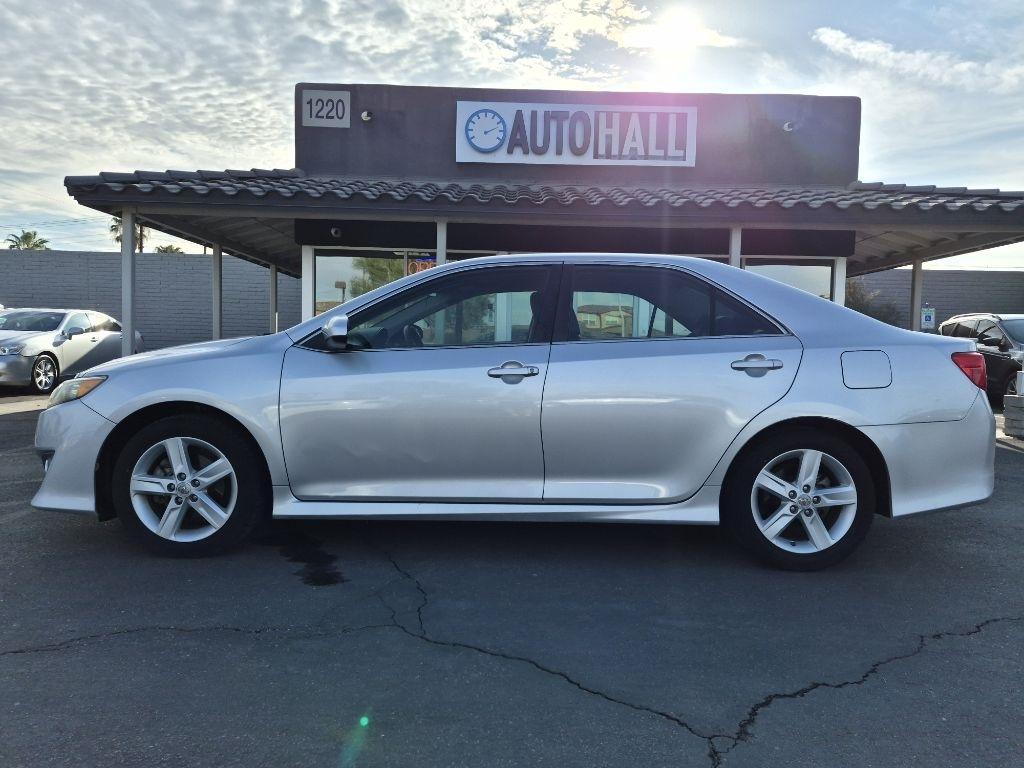 Toyota Camry  2012