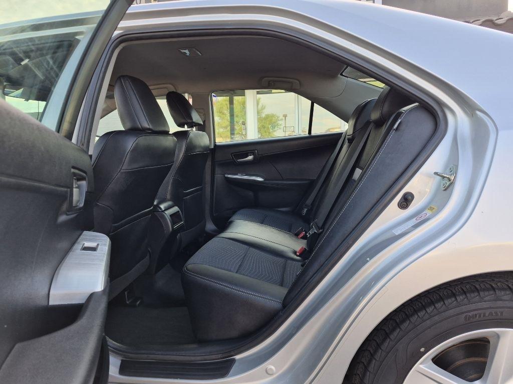 Toyota Camry  2012