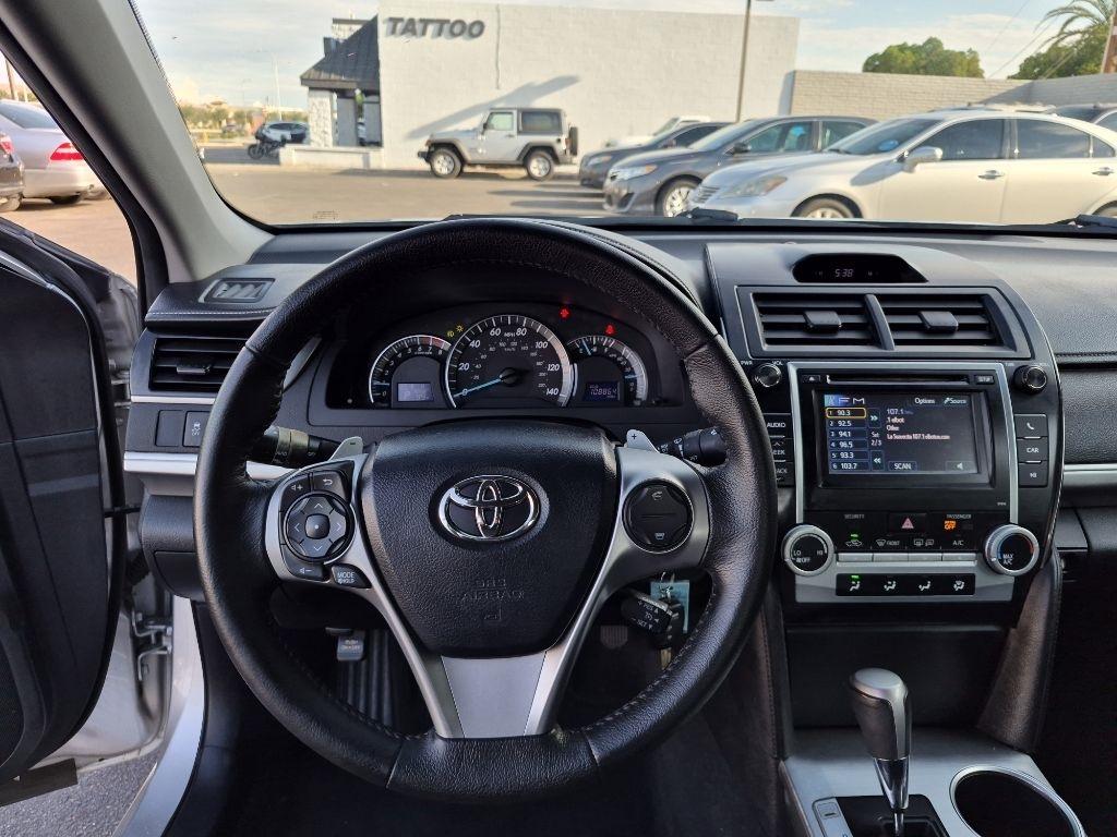 Toyota Camry  2012