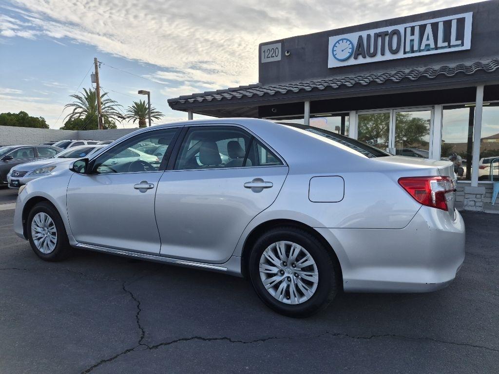 Toyota Camry  2012