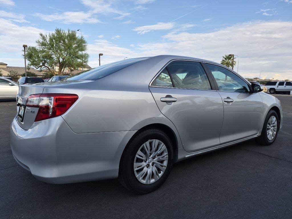 Toyota Camry  2012