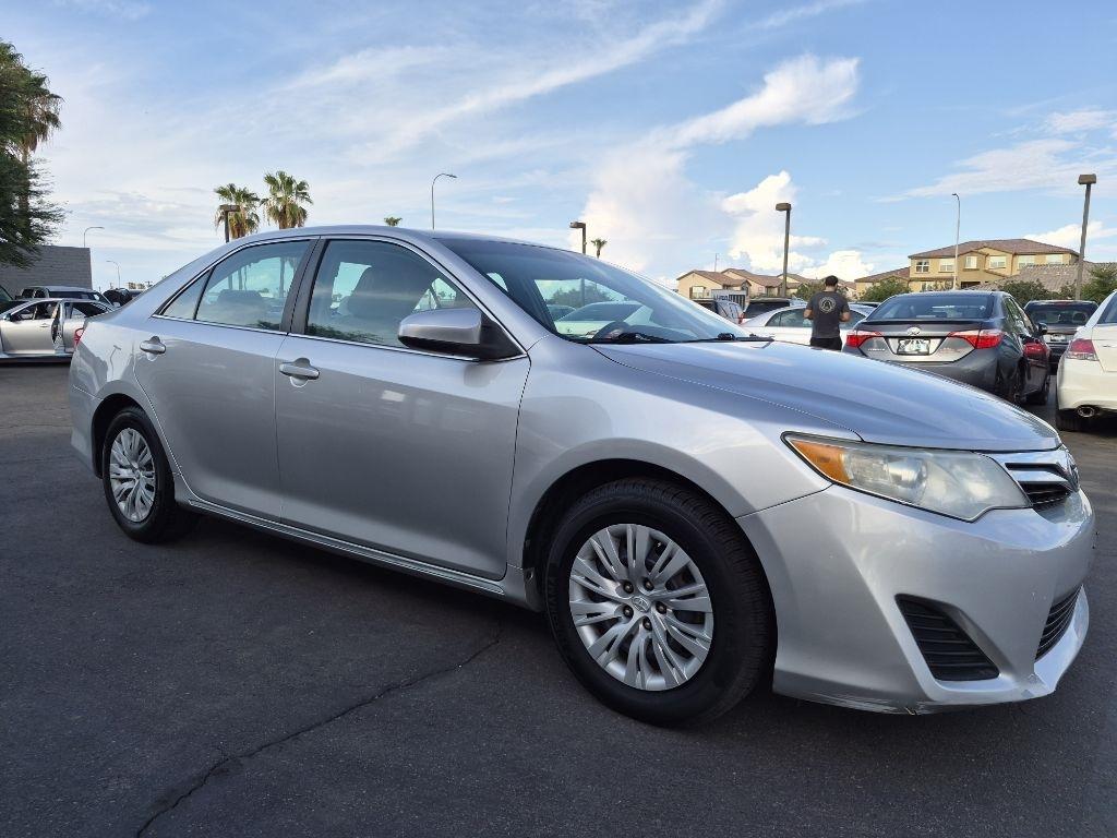 Toyota Camry  2012