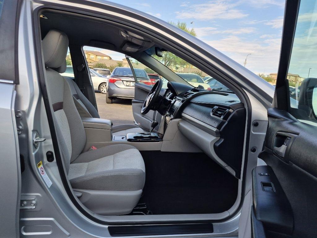 Toyota Camry  2012