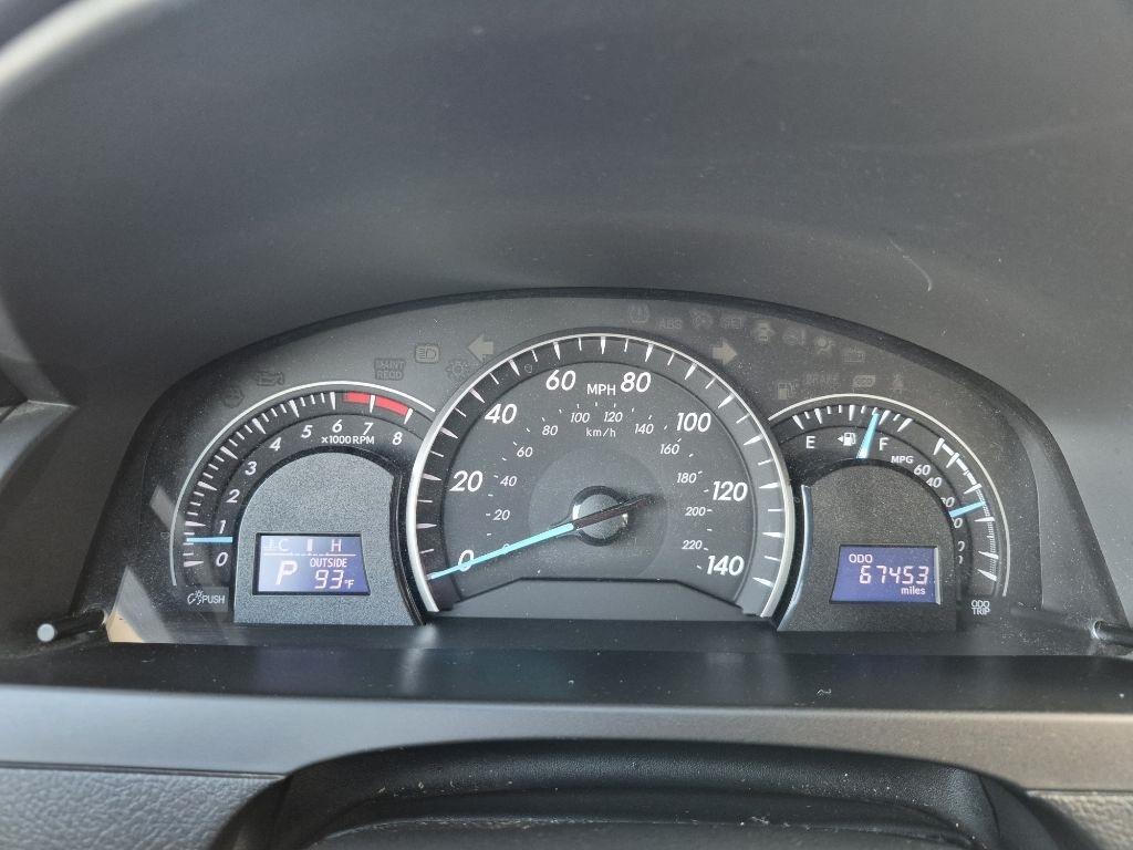 Toyota Camry  2012