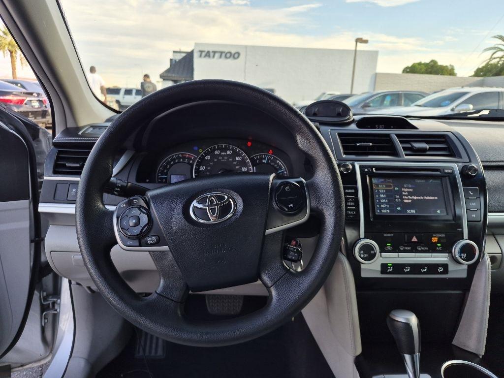 Toyota Camry  2012