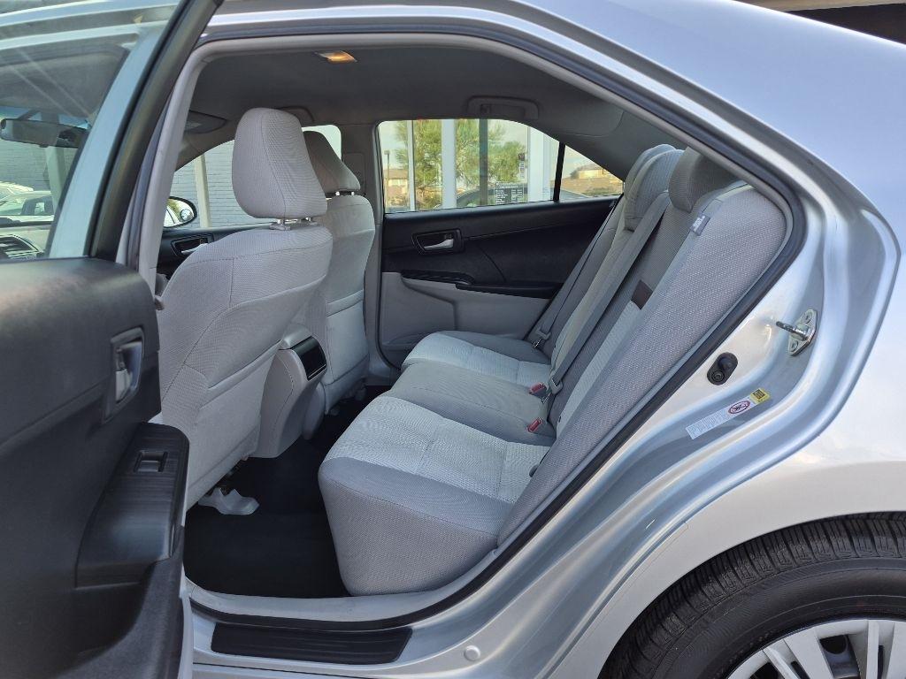 Toyota Camry  2012