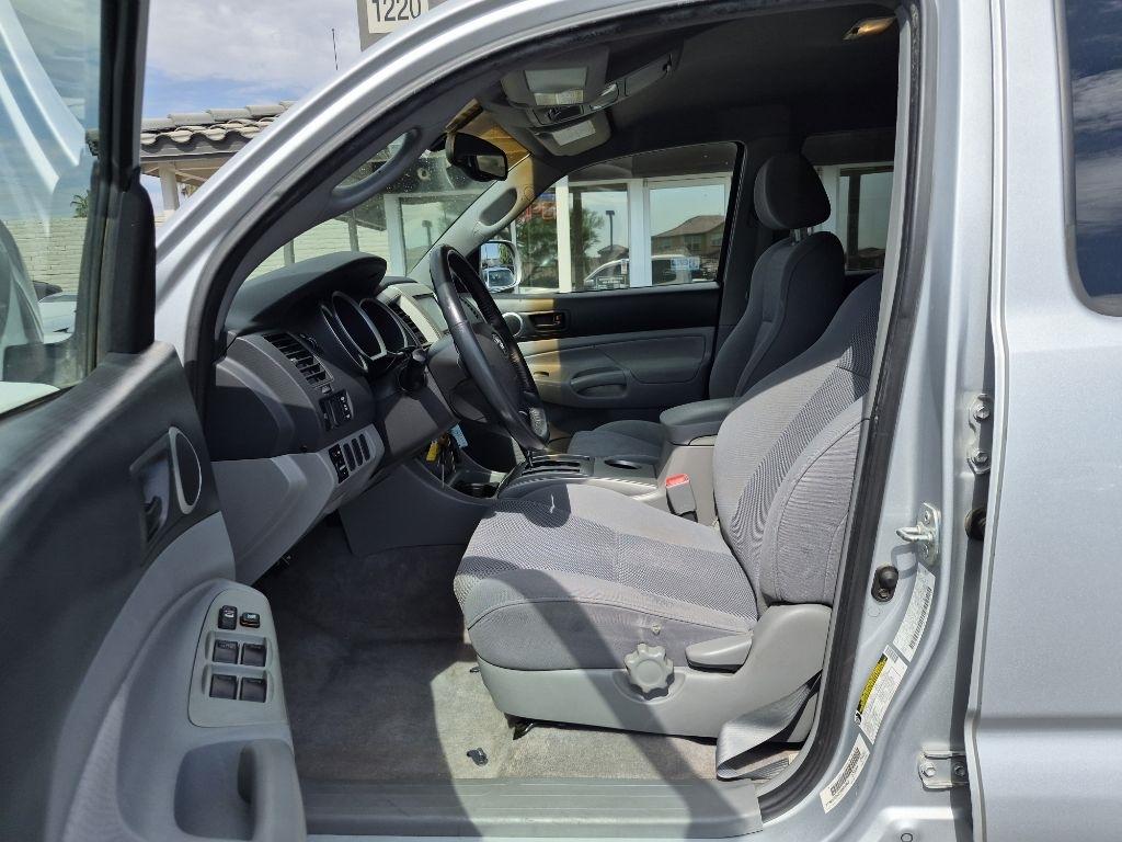 Toyota Tacoma  2005