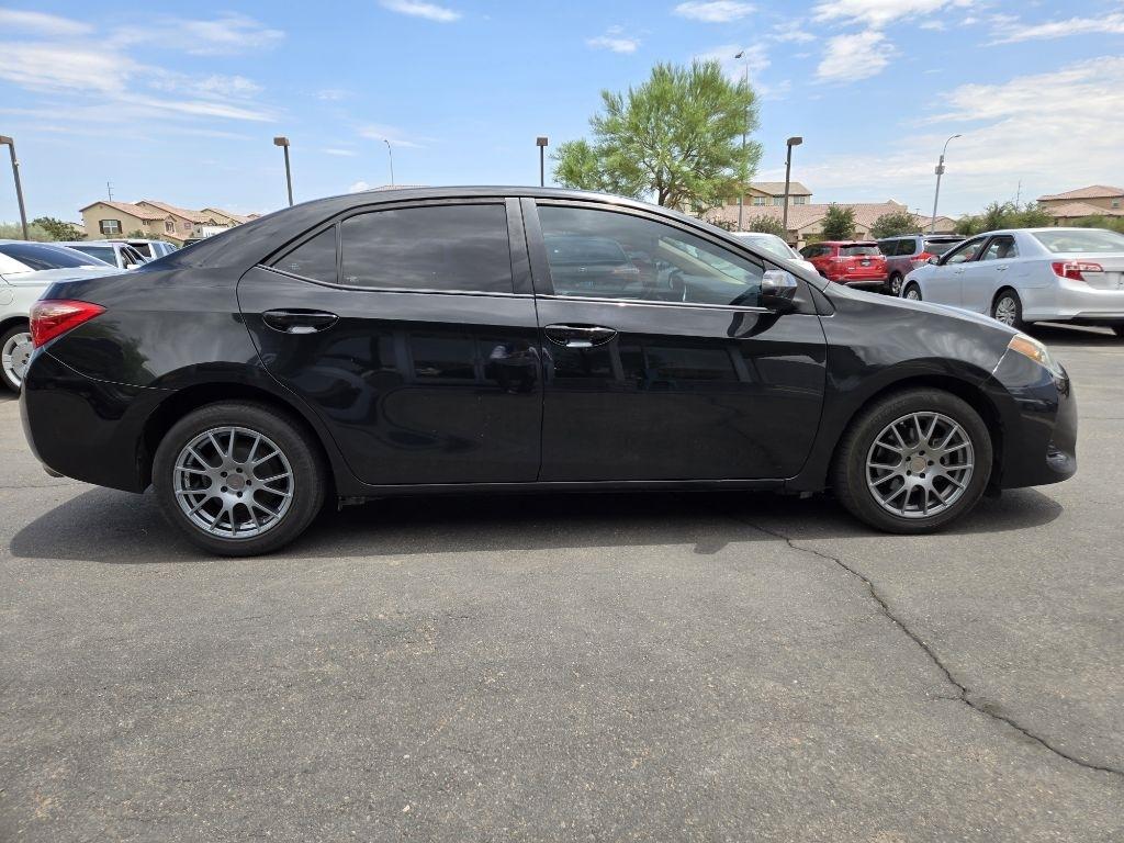 Toyota Corolla  2019