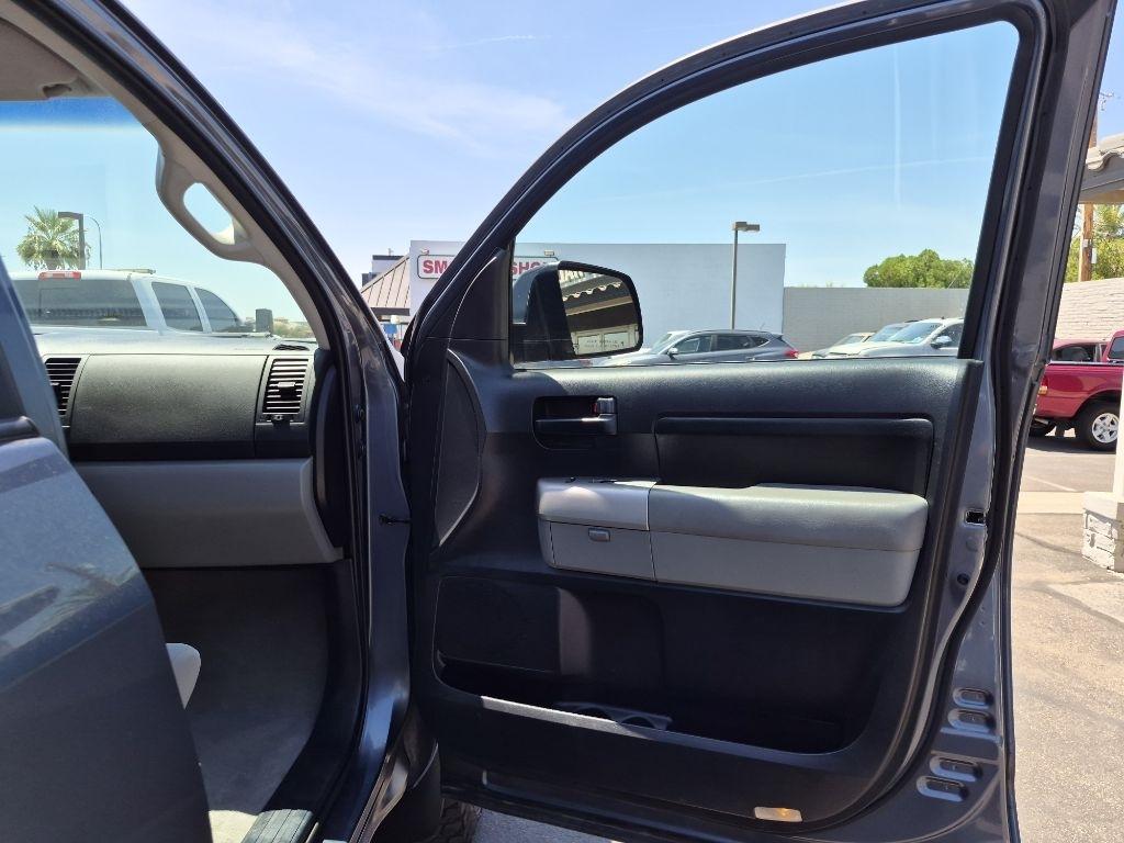Toyota Tundra  2008