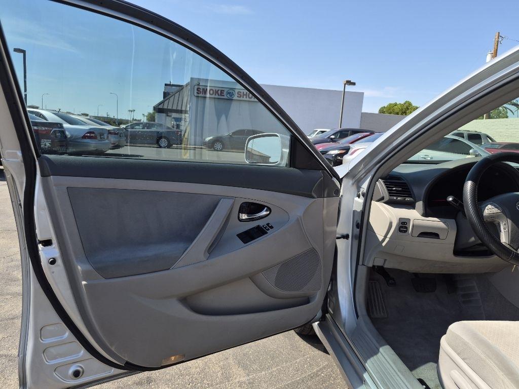 Toyota Camry  2007