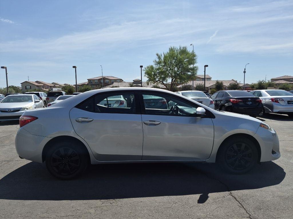 Toyota Corolla  2017