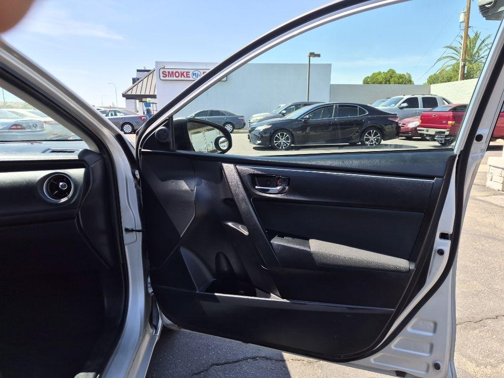 Toyota Corolla  2017