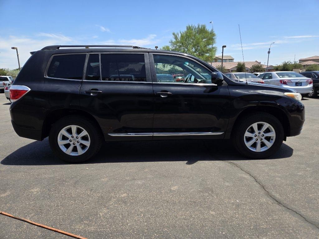 Toyota Highlander  2011