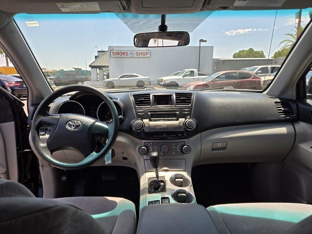 Toyota Highlander  2011