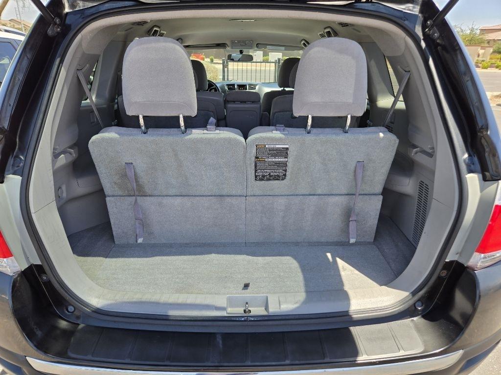 Toyota Highlander  2011