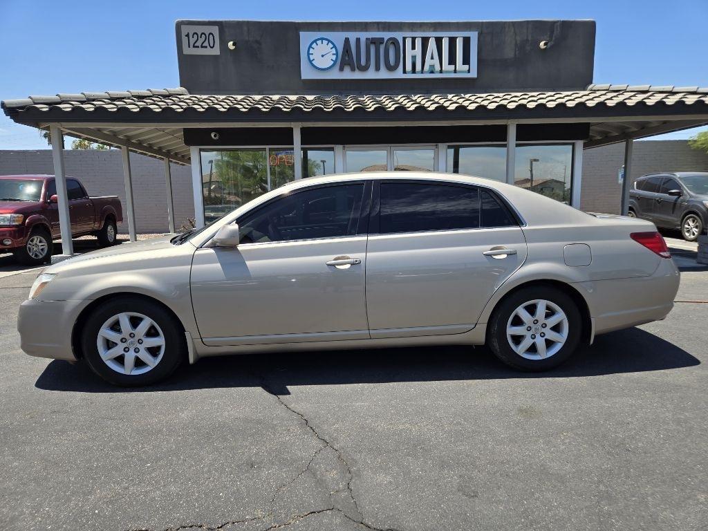 Toyota Avalon  2007