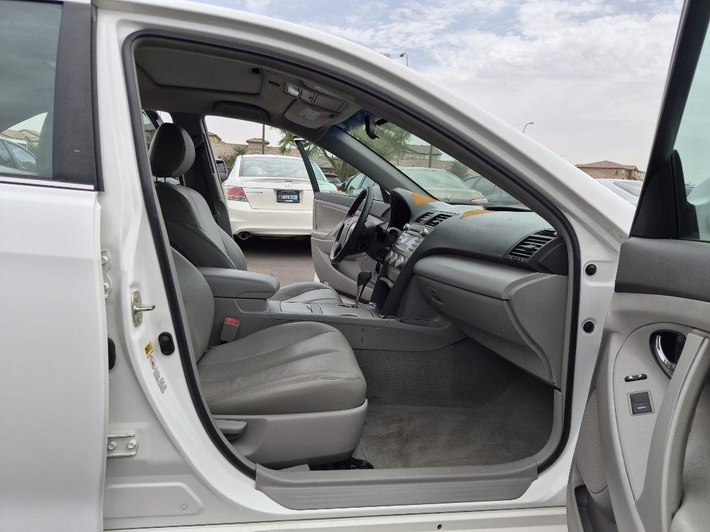 Toyota Camry  2010