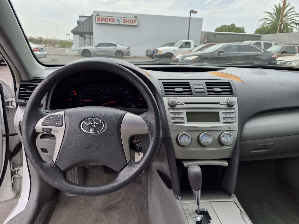 Toyota Camry  2010