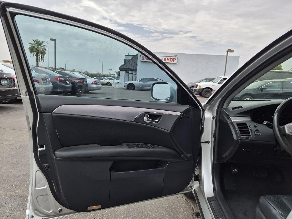 Toyota Avalon  2008