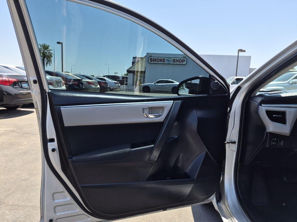 Toyota Corolla  2016