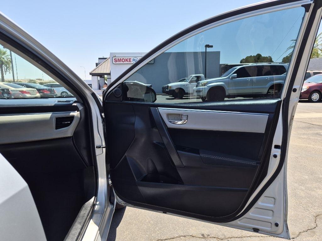 Toyota Corolla  2016