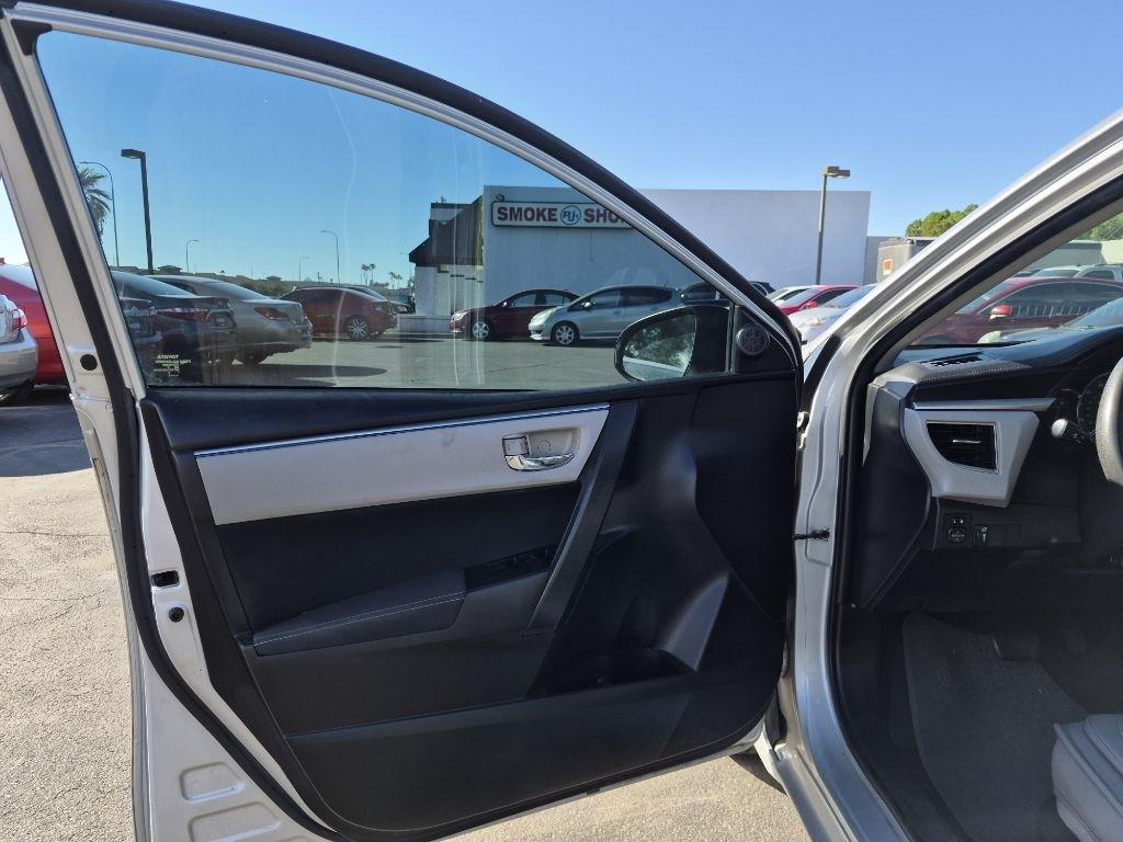 Toyota Corolla  2016