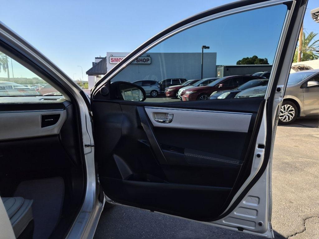 Toyota Corolla  2016