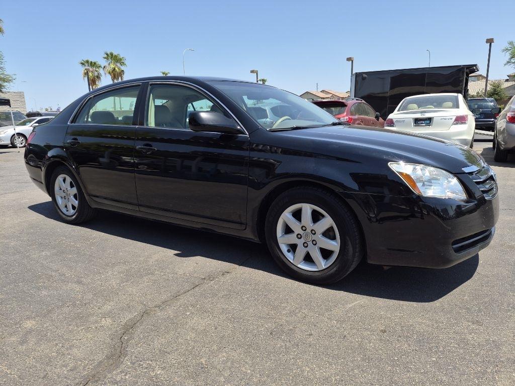 Toyota Avalon  2007