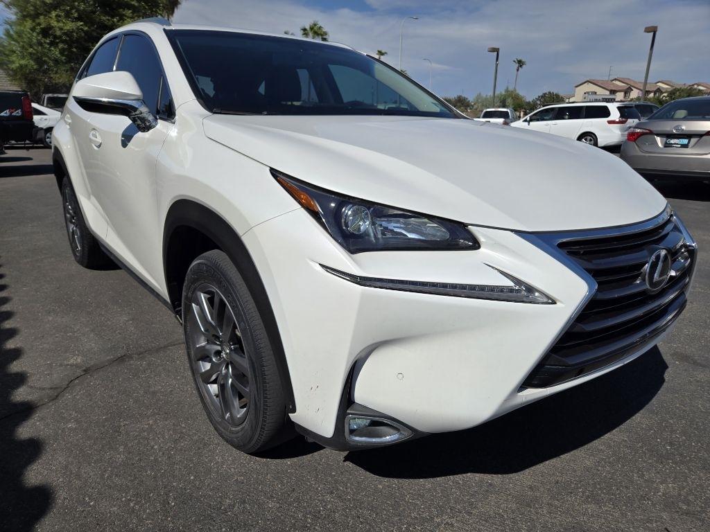 Lexus NX 200t  2016