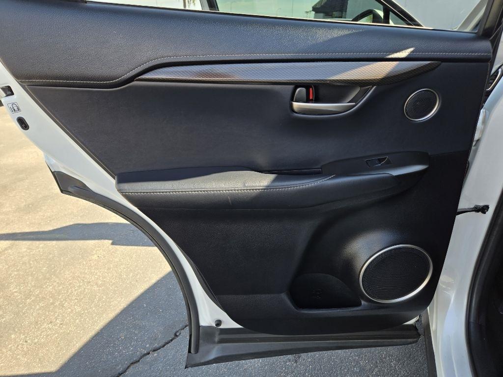 Lexus NX 200t  2016