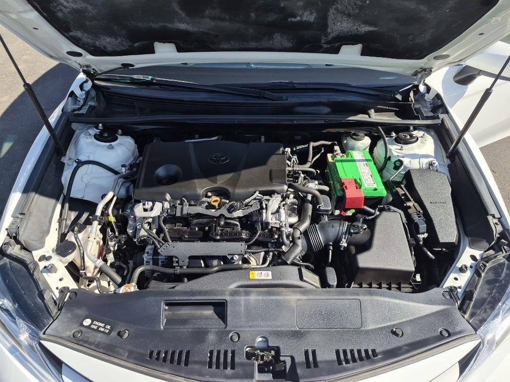 Toyota Camry  2019