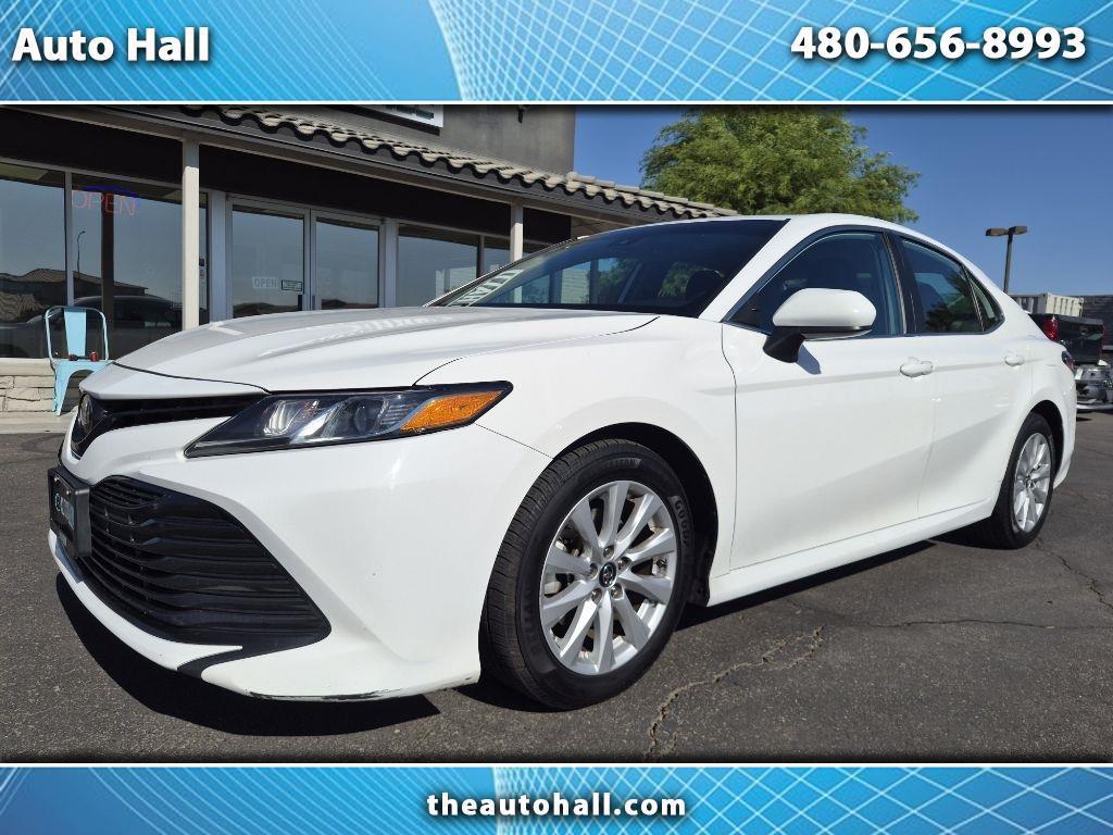 Toyota Camry  2019