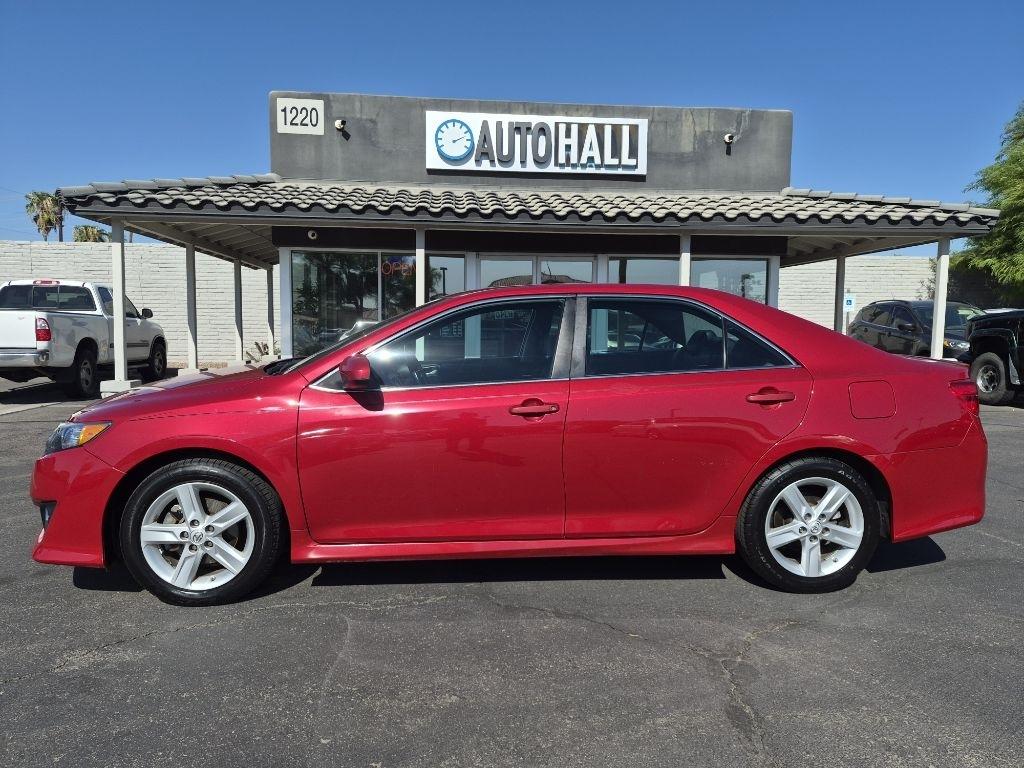 Toyota Camry  2014
