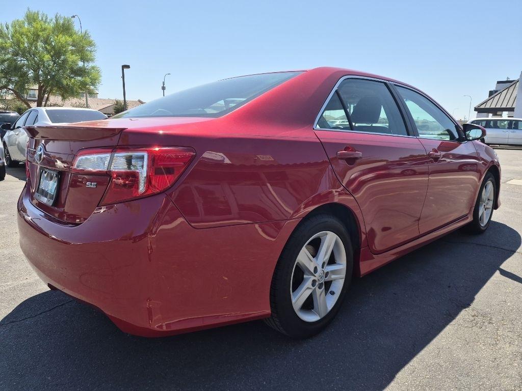 Toyota Camry  2014