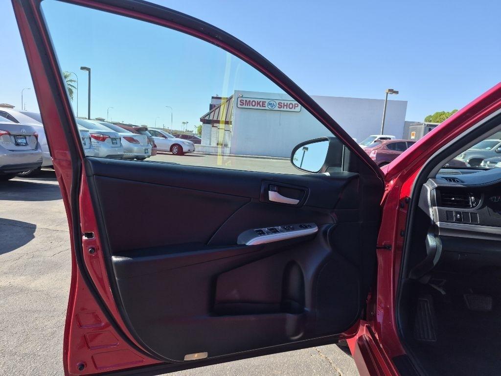 Toyota Camry  2014