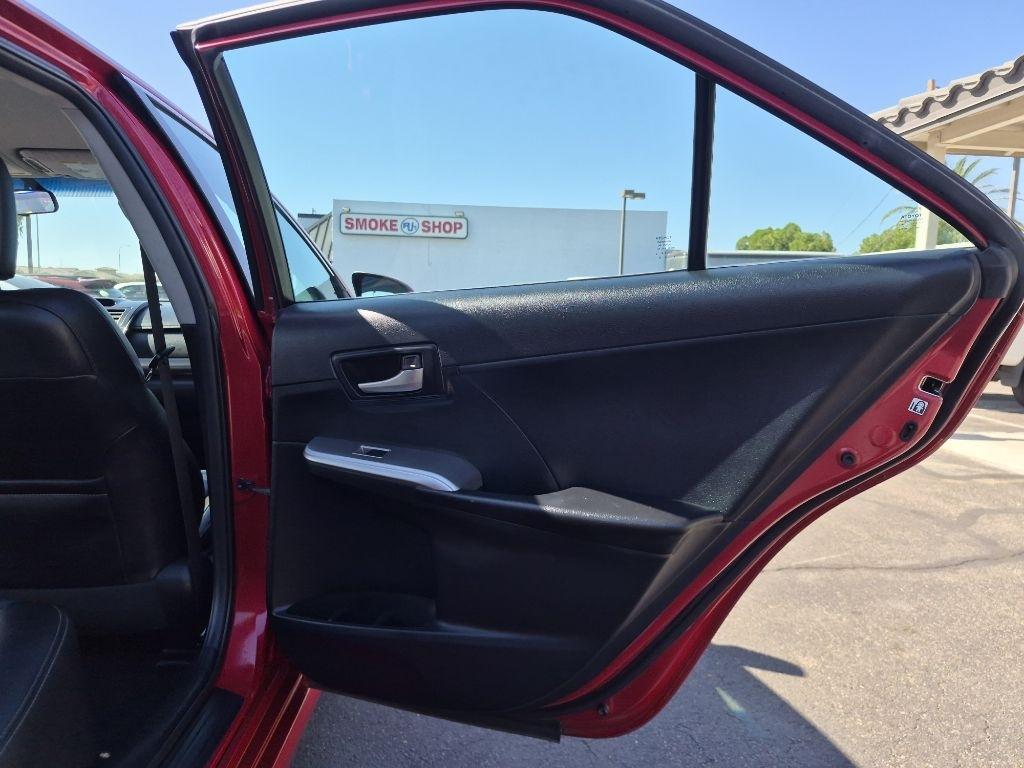 Toyota Camry  2014