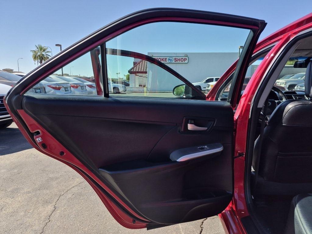 Toyota Camry  2014