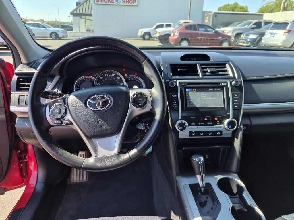 Toyota Camry  2014