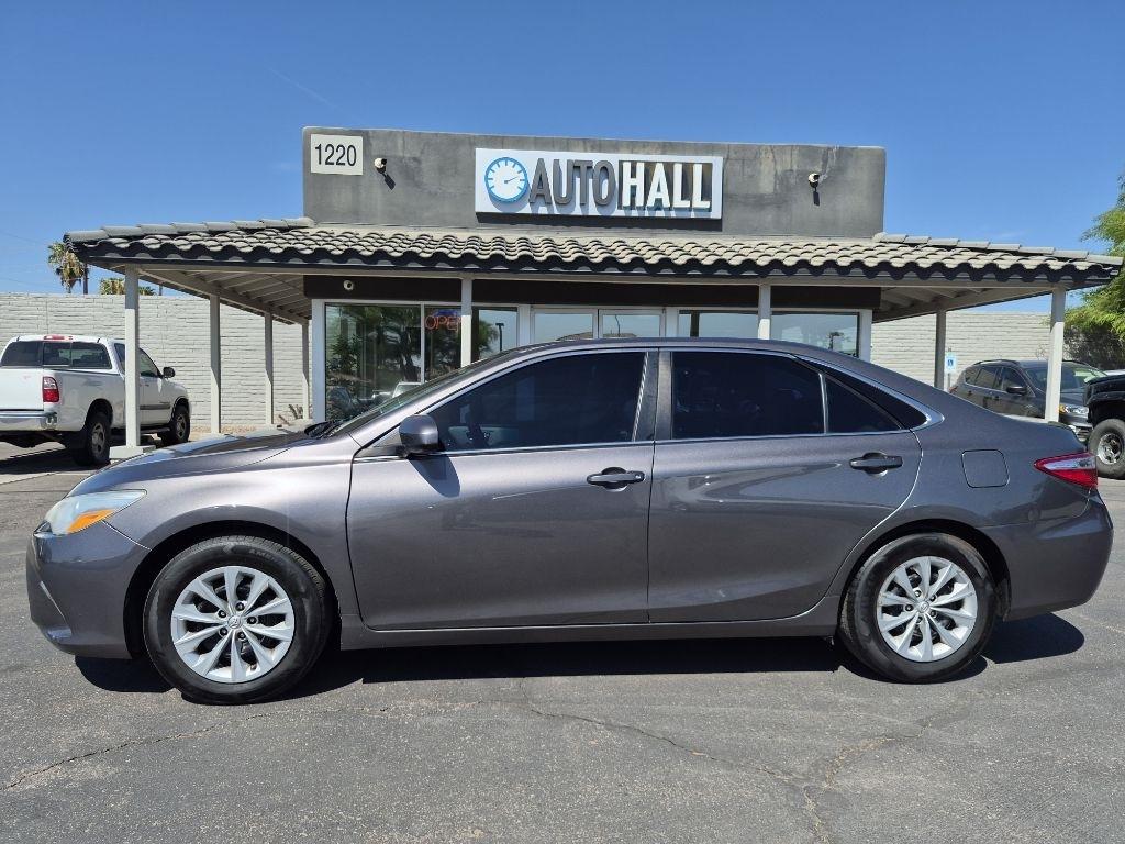 Toyota Camry  2015