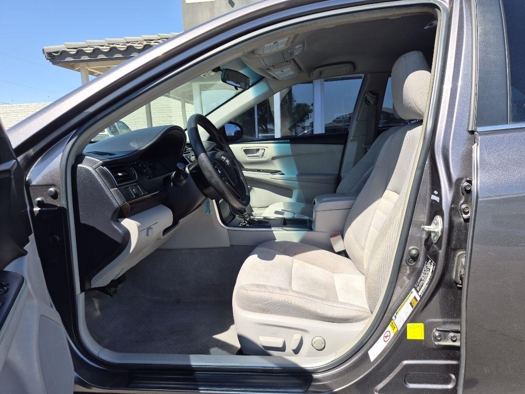Toyota Camry  2015