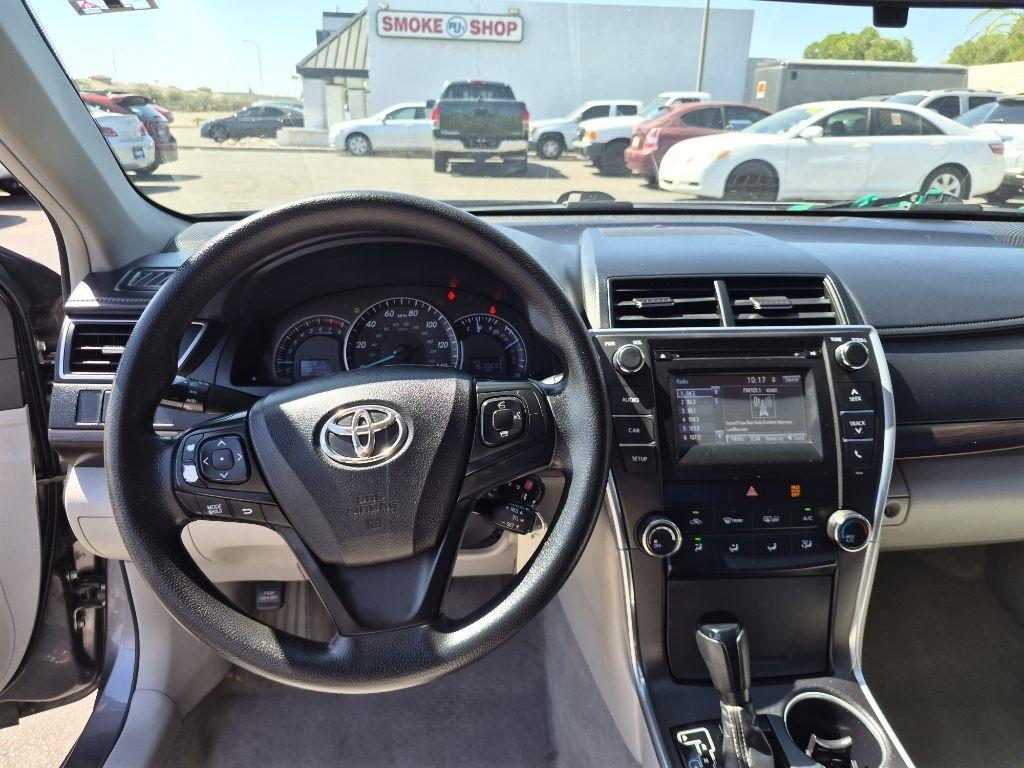 Toyota Camry  2015
