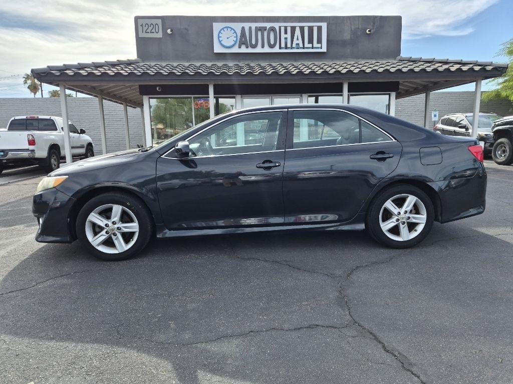 Toyota Camry  2012