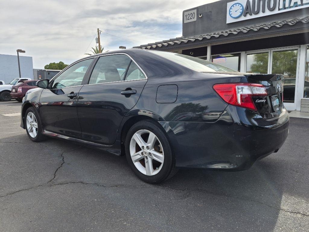Toyota Camry  2012