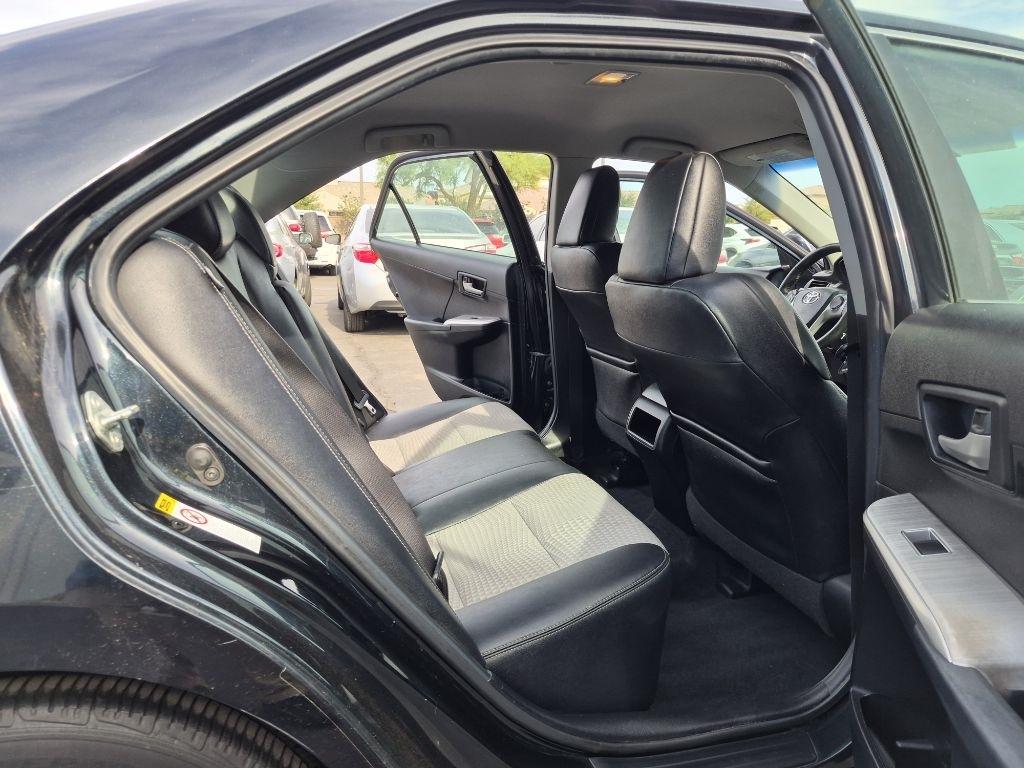Toyota Camry  2012