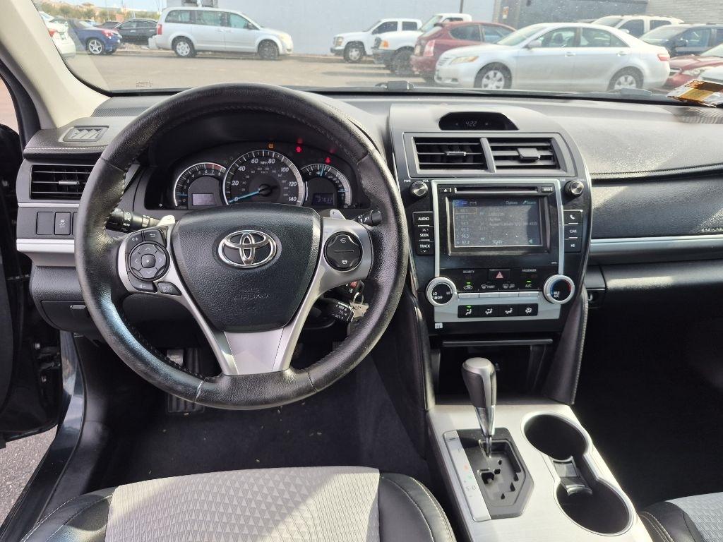 Toyota Camry  2012