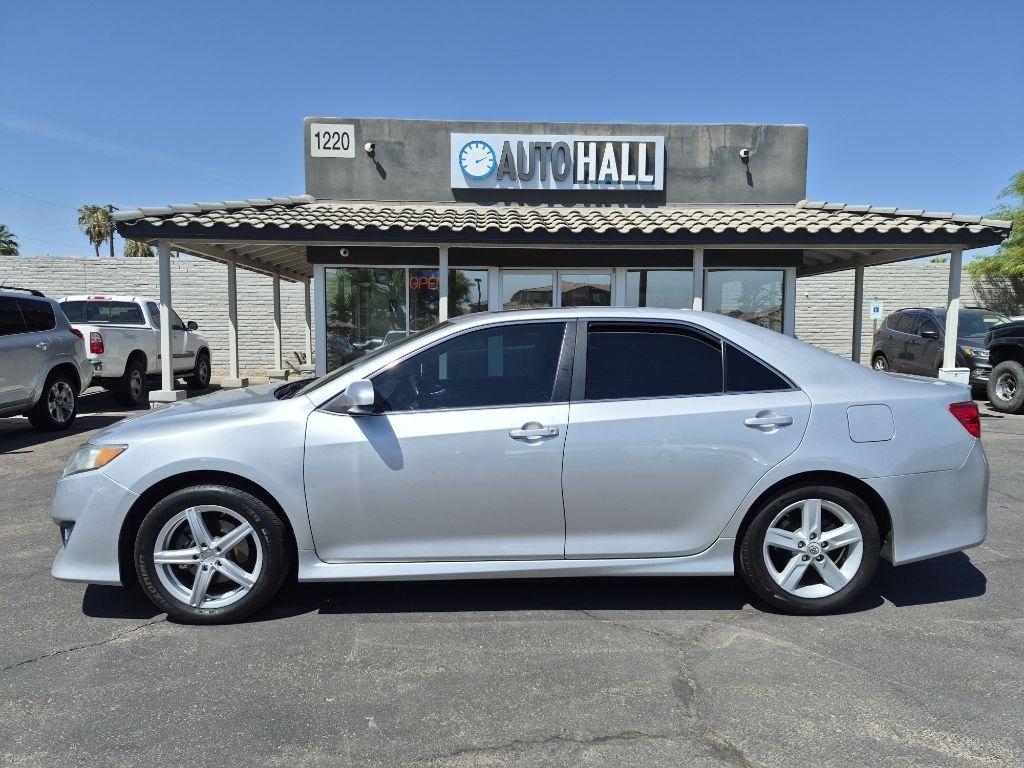 Toyota Camry  2012